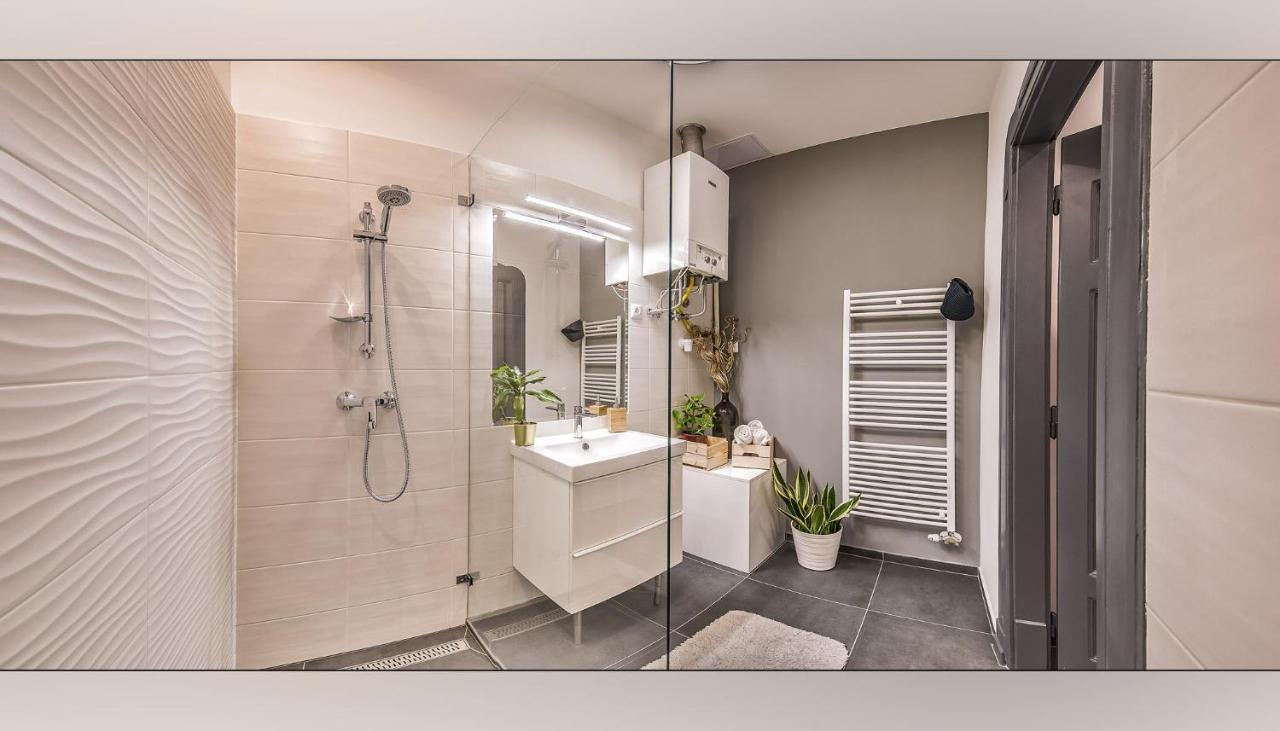 Spacious Luxury 2br In Downtown - Ora Appartamento Budapest